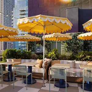 4* Hotell Arlo Nomad
